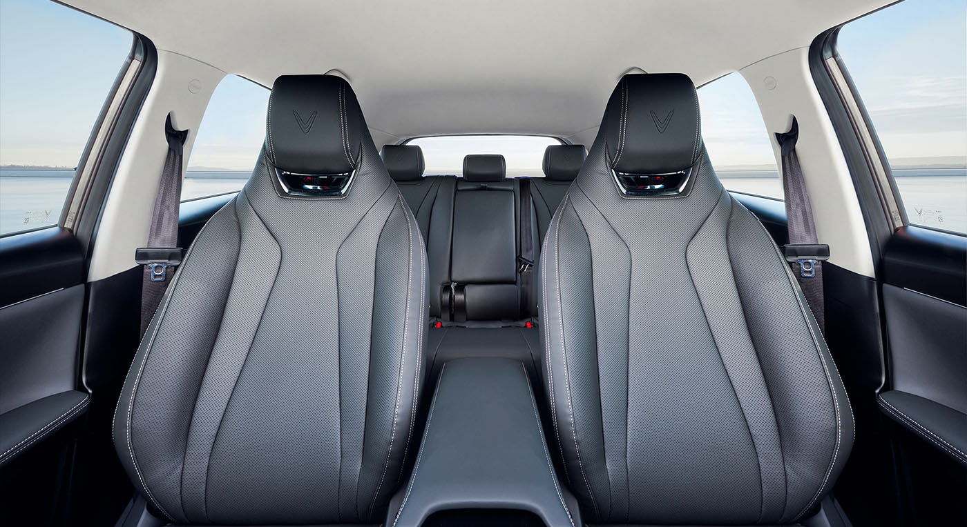 New-generation VinFast VF 8 EV makes global debut — article image